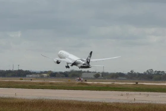Air New Zealand takes delivery of first iMTOW 787-9