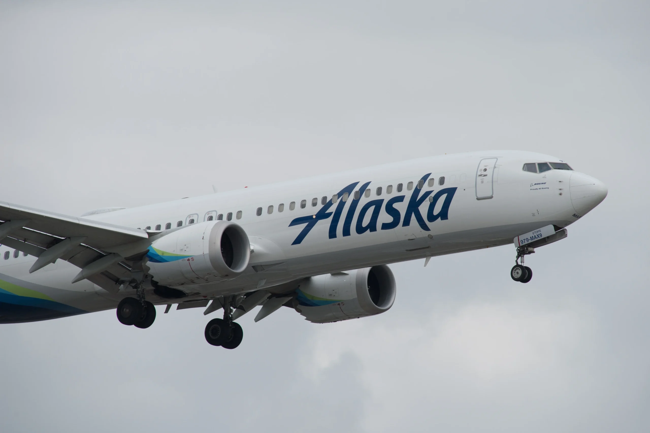 Alaska Airlines boosts Paine Field capacity by 50% with new routes