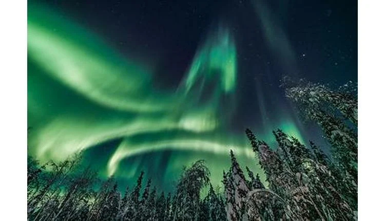 Alaska expands aurora season with new lodges, tours and heli-domes