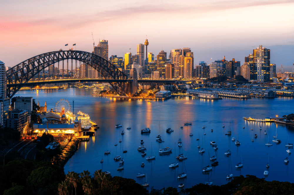Australian Hotels Draw Record Foreign Investment as Capital Seeks Safe Harbor