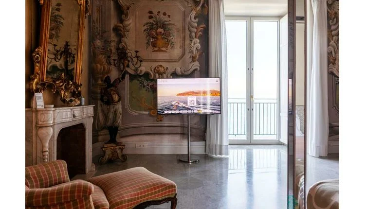 Bellevue Syrene Deploys Philips MediaSuite TVs for Enhanced Guest Entertainment