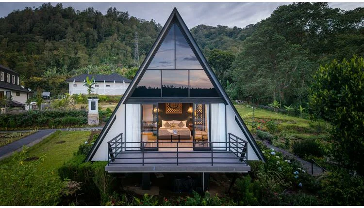 Buyan Lakeside Villas opens in North Bali with five private retreats