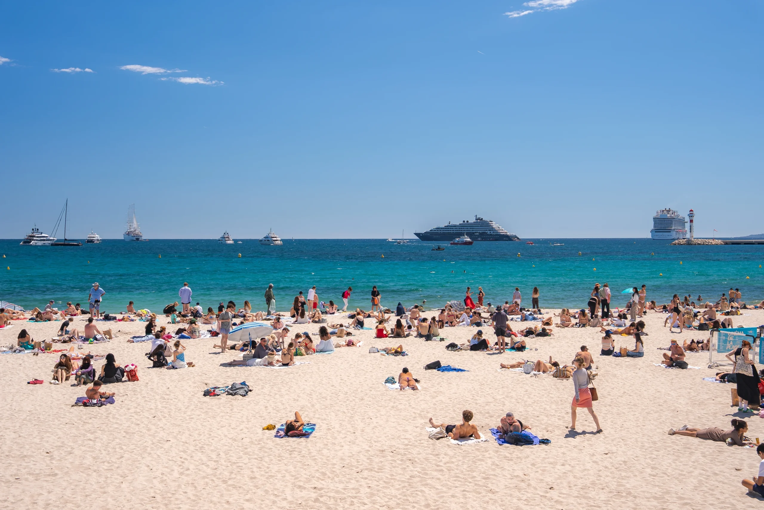 Cannes' Plage de la Croisette Tops France's Most Photographed Beaches Ranking