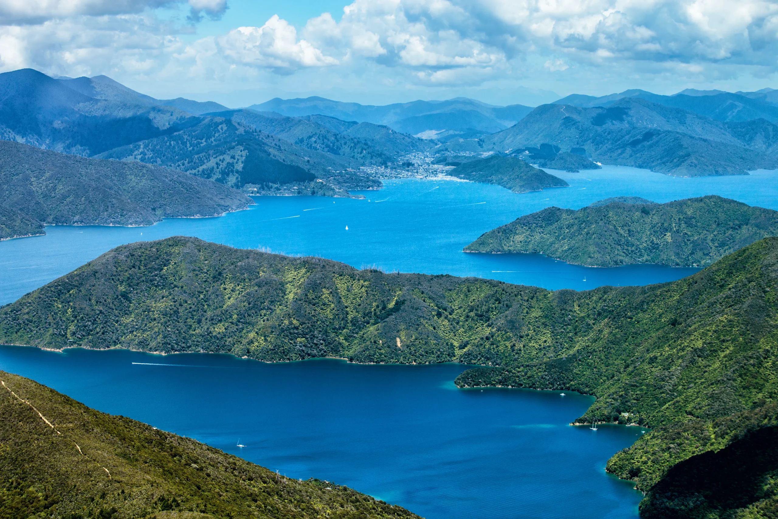 Captain's Choice adds 2027 South Pacific private-jet and plane tours