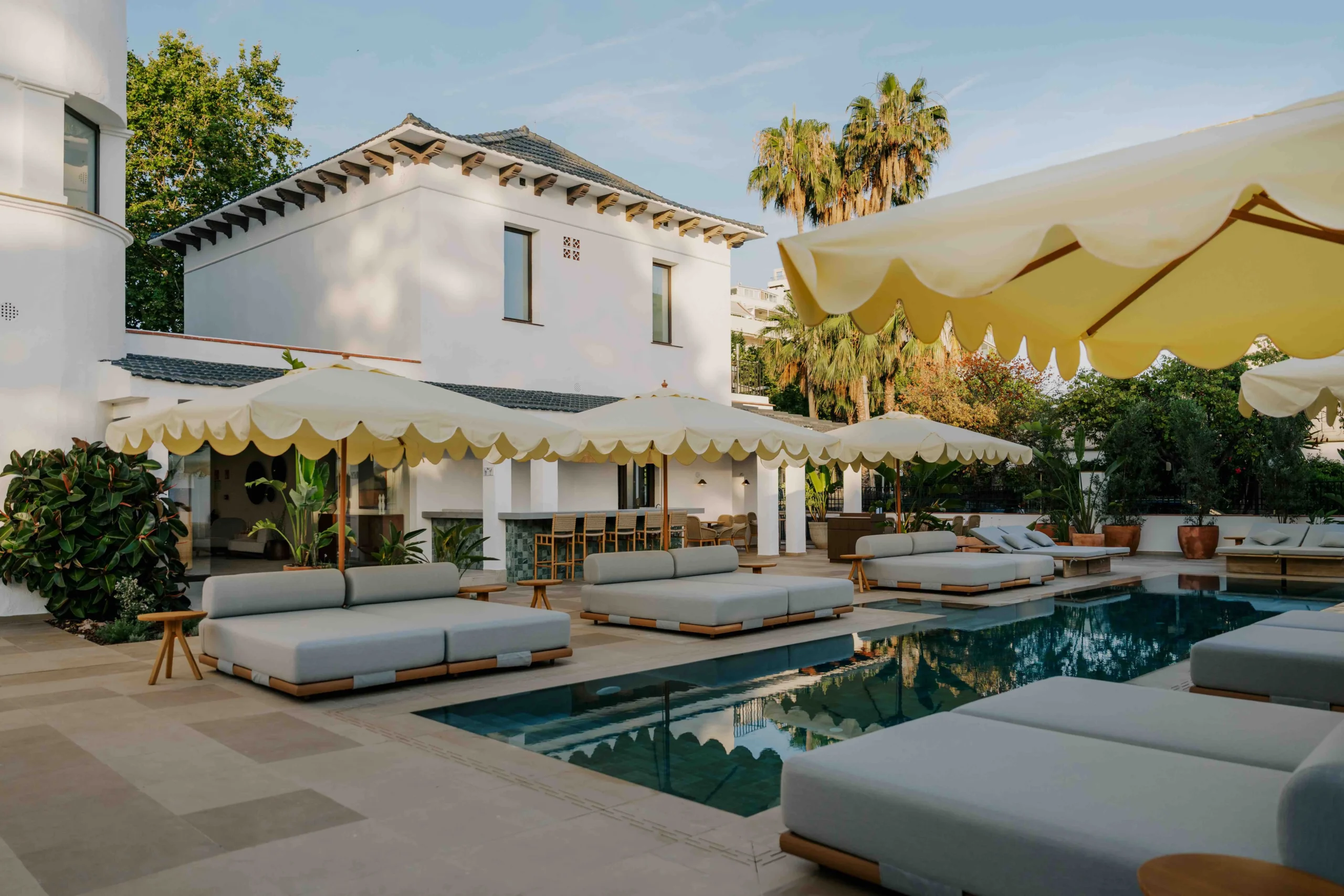 Casa Mett Sitges debuts in five restored Noucentista villas