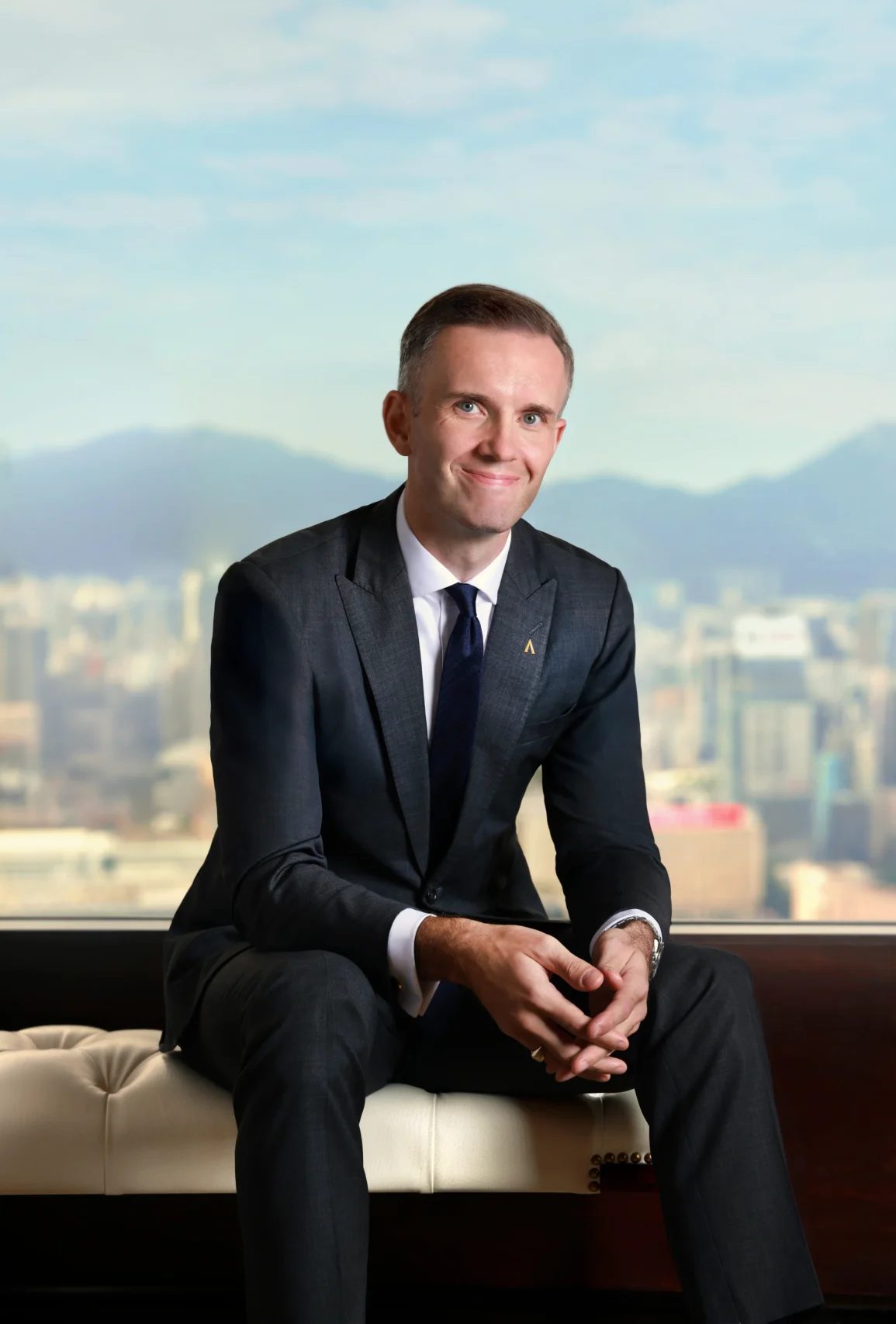 Conrad Hong Kong names Conor Hadlington as general manager