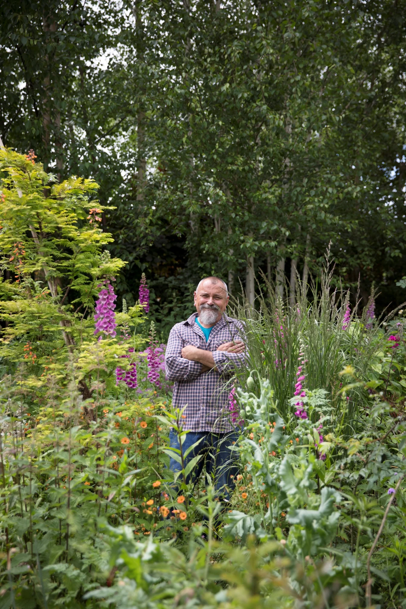 Cruise.co.uk adds Beatles tribute and gardening expert to 2027 Nautica charters