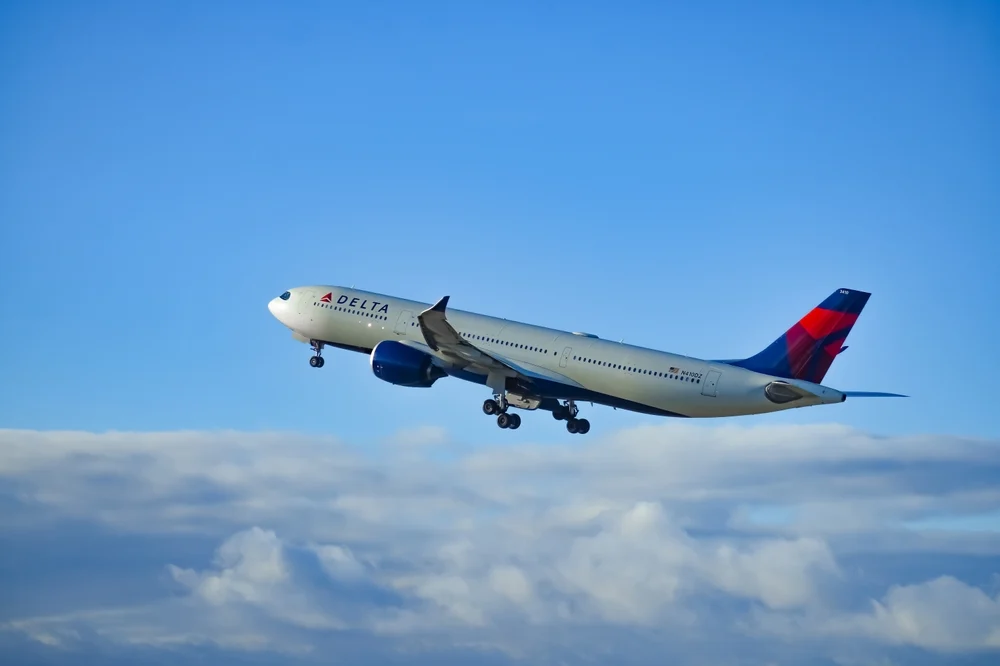 Delta to Retrofit 240 Boeing 737s with VCT Finlets for Fuel Savings