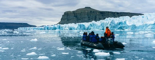 Expert Guides Overtake Destination as Top Factor in Expedition Cruise Choices