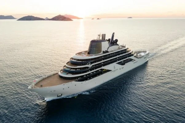 Four Seasons Yachts Adds Private Island Experiences to Caribbean Debut