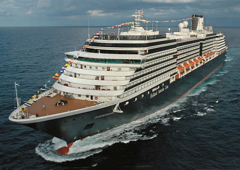 Holland America's 2028 Canada/New England season boosts Montreal calls