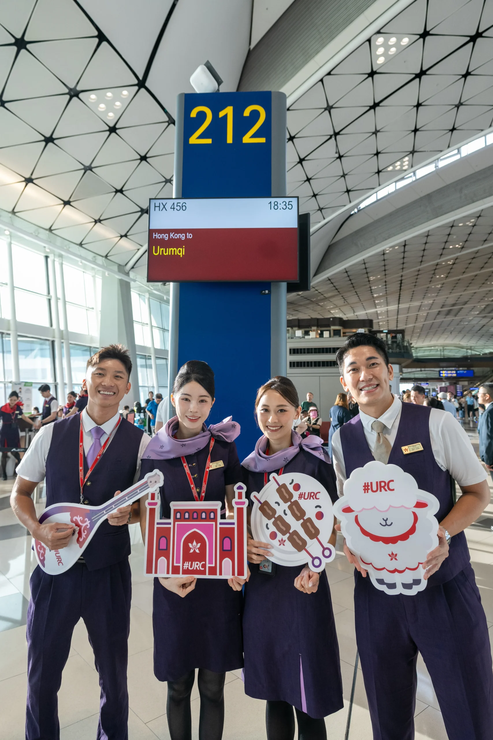 Hong Kong Airlines begins twice-weekly Urumqi service