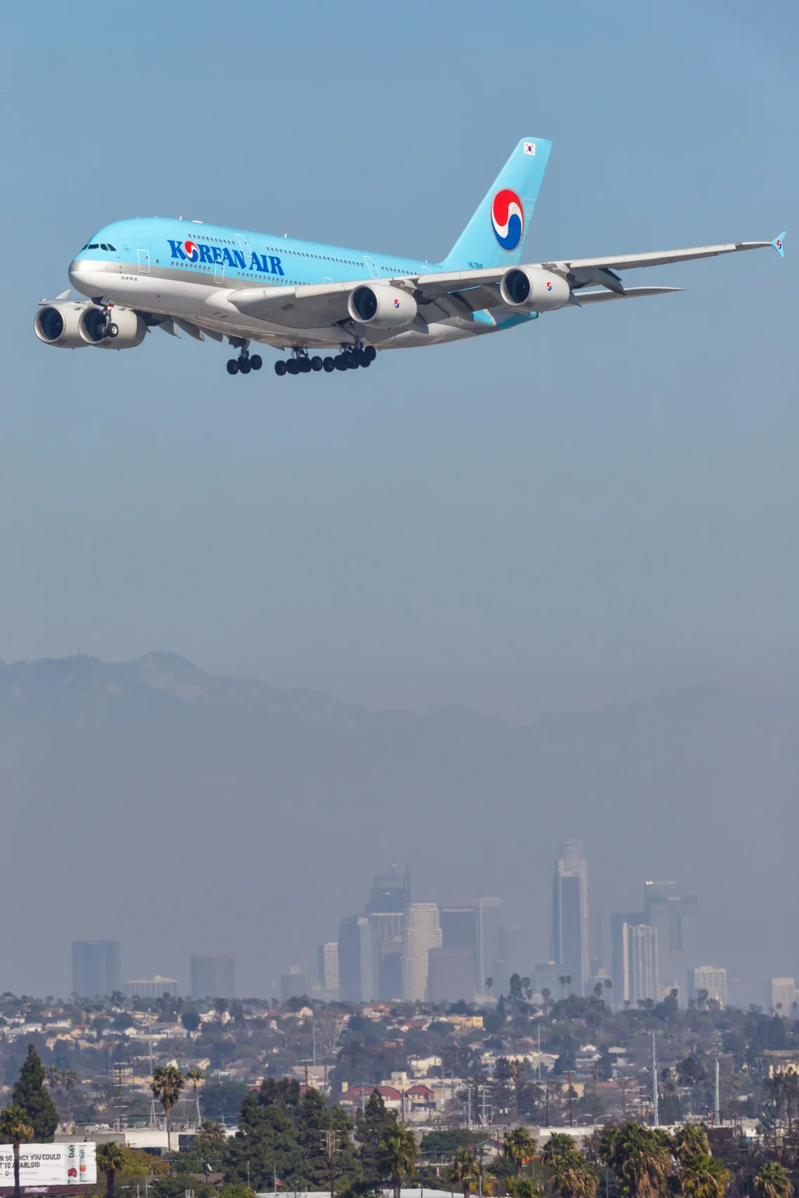 Korean Air Q3 net profit jumps tenfold on passenger, cargo strength