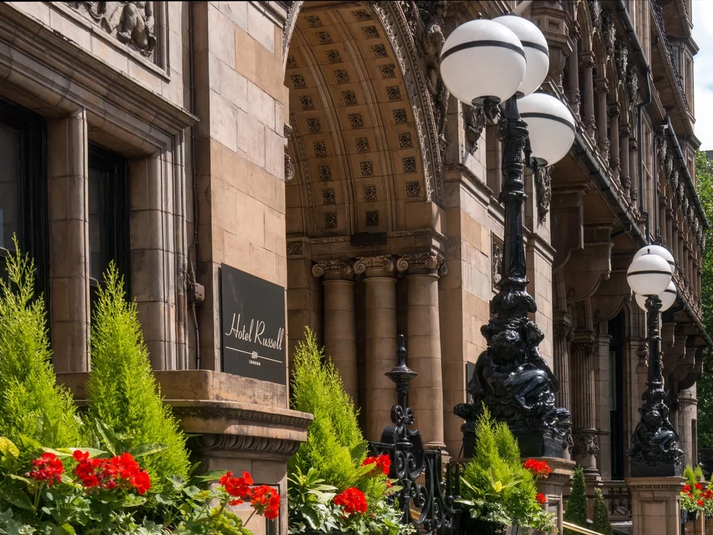 Literary Tourism Gains Momentum: 80% of British Travelers Seek Book-Inspired Journeys