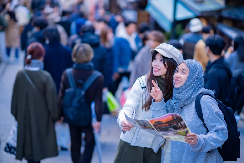 Mastercard and CrescentRating Report: AI Now Reshapes Muslim Travel Planning