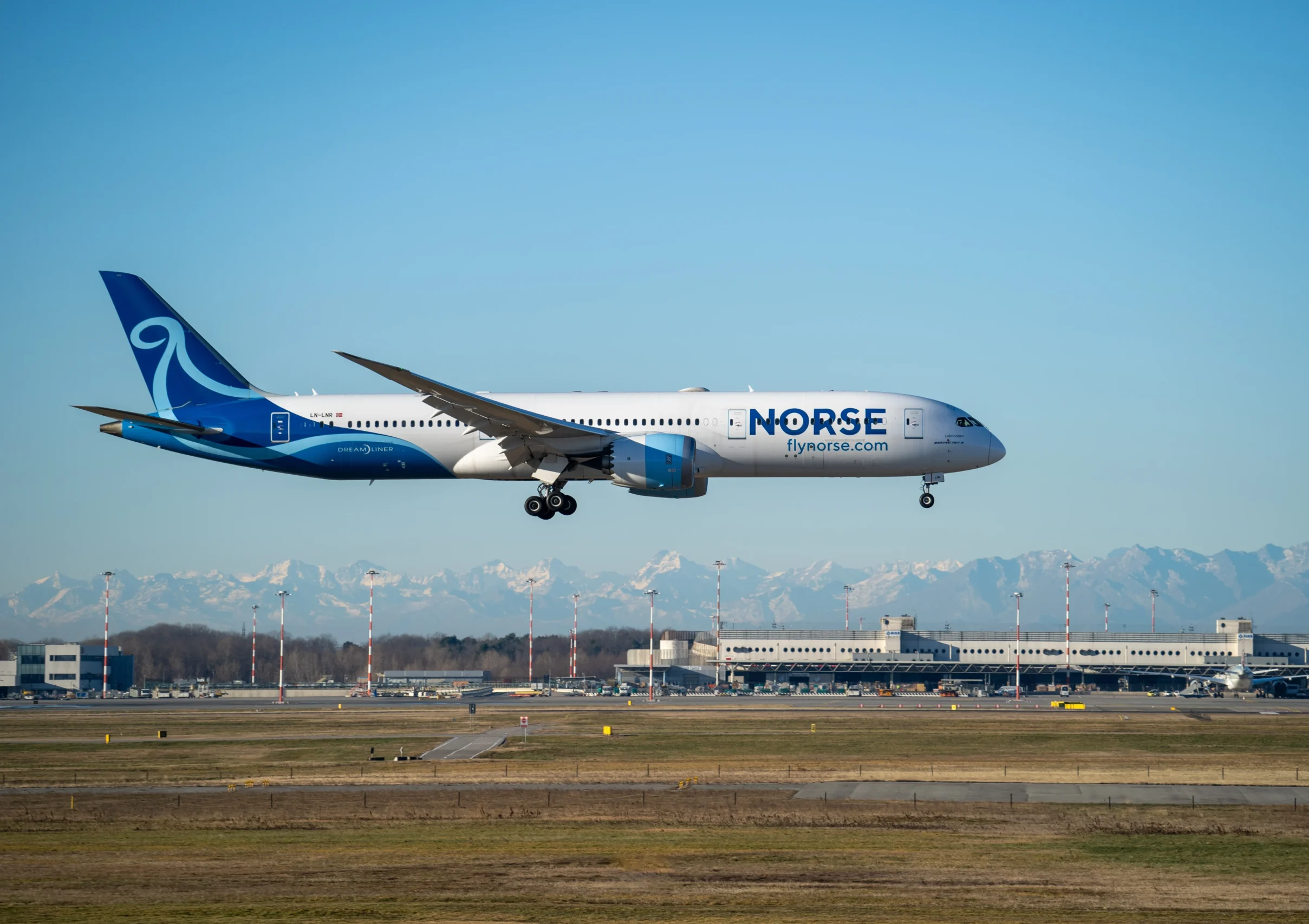 Norse Atlantic's September unit revenue climbs 35% despite capacity cuts