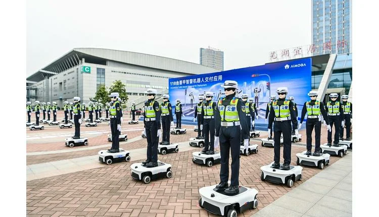 OMODA & JAECOO Deploy AI Humanoid Robots at UAE Events for Hospitality and Tourism