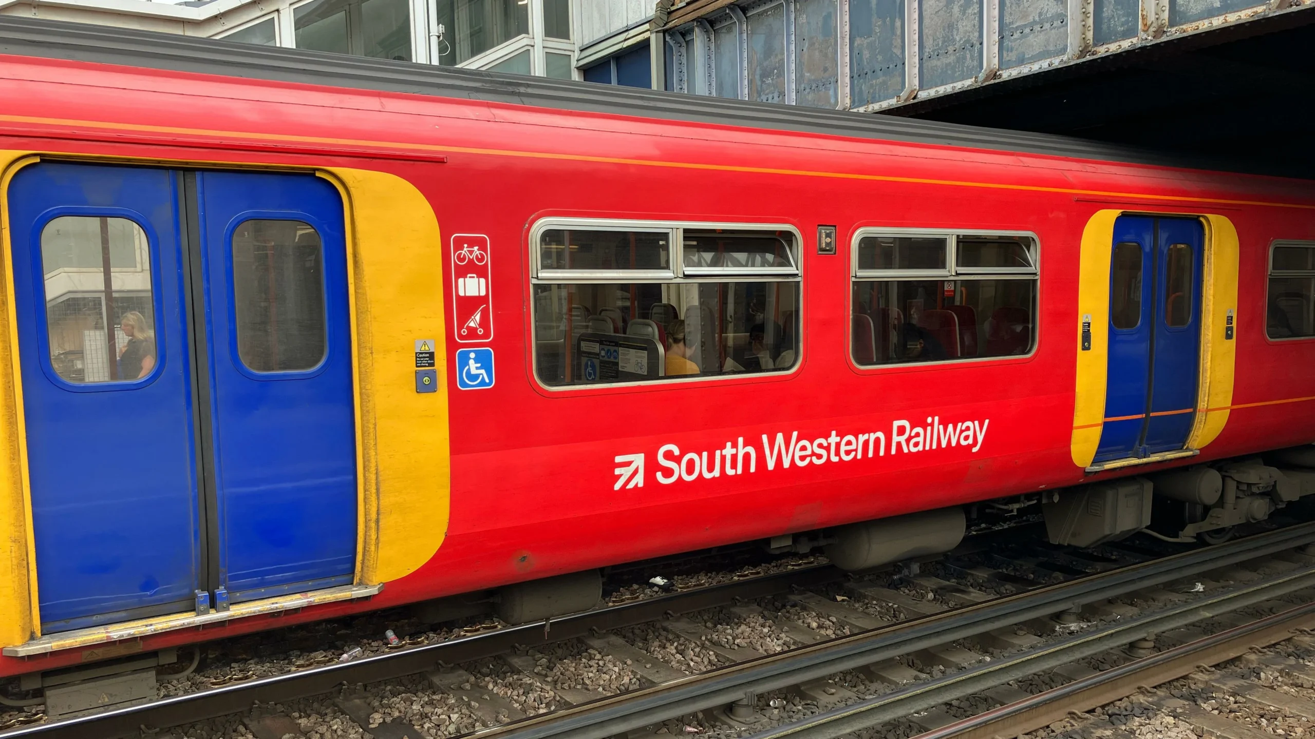 South Western Railway’s First May Sale Targets UK Staycation Demand with 40,000 Discounted Tickets