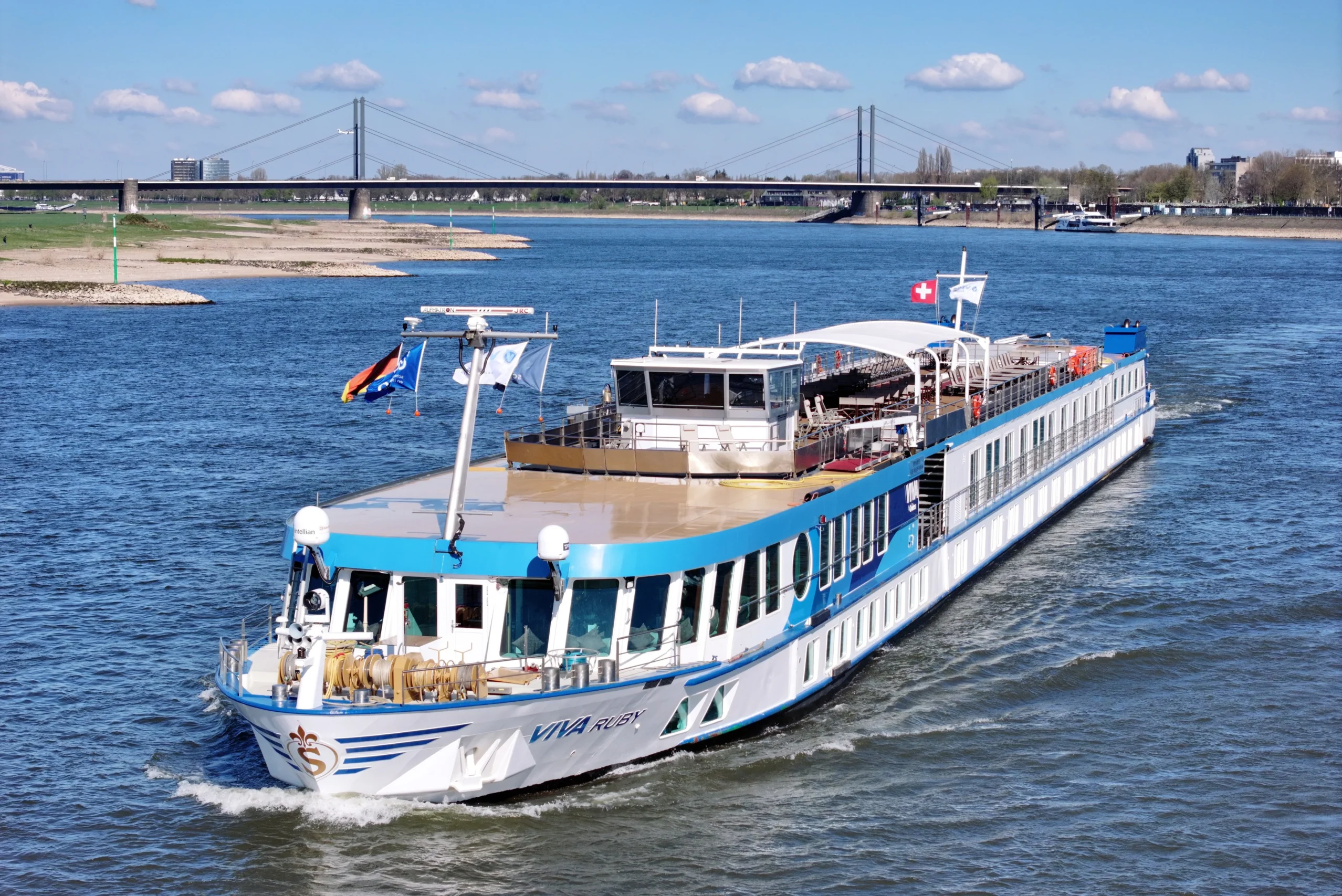 VIVA Cruises bundles shore excursions into 2026 winter river sailings